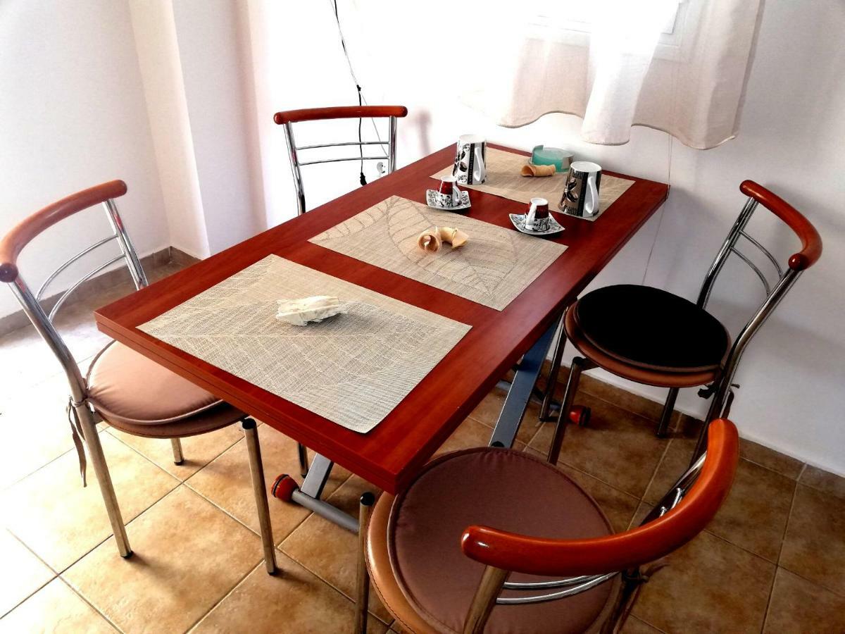 Kalamata Downtown Apartment 외부 사진